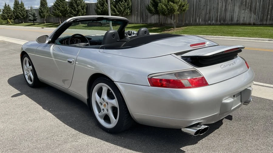 2001 Porsche 996 Carrera 4 - Image 3 of 15