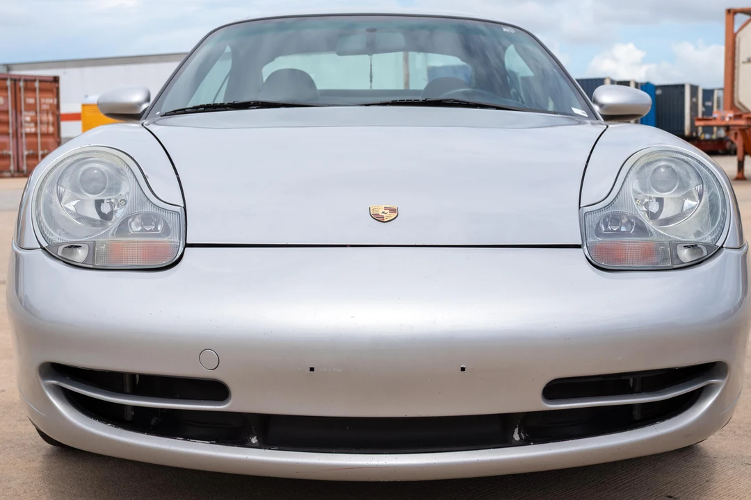 2001 Porsche 996 Carrera 4 - Image 8 of 31