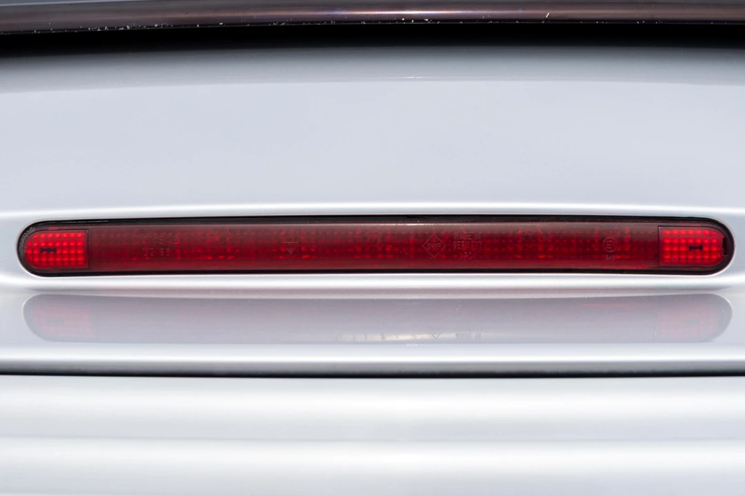 2001 Porsche 996 Carrera 4 - Image 30 of 31