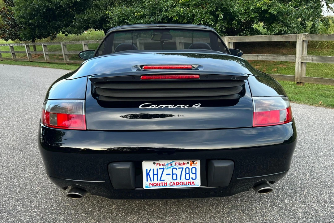 2001 Porsche 996 Carrera 4 - Image 5 of 31