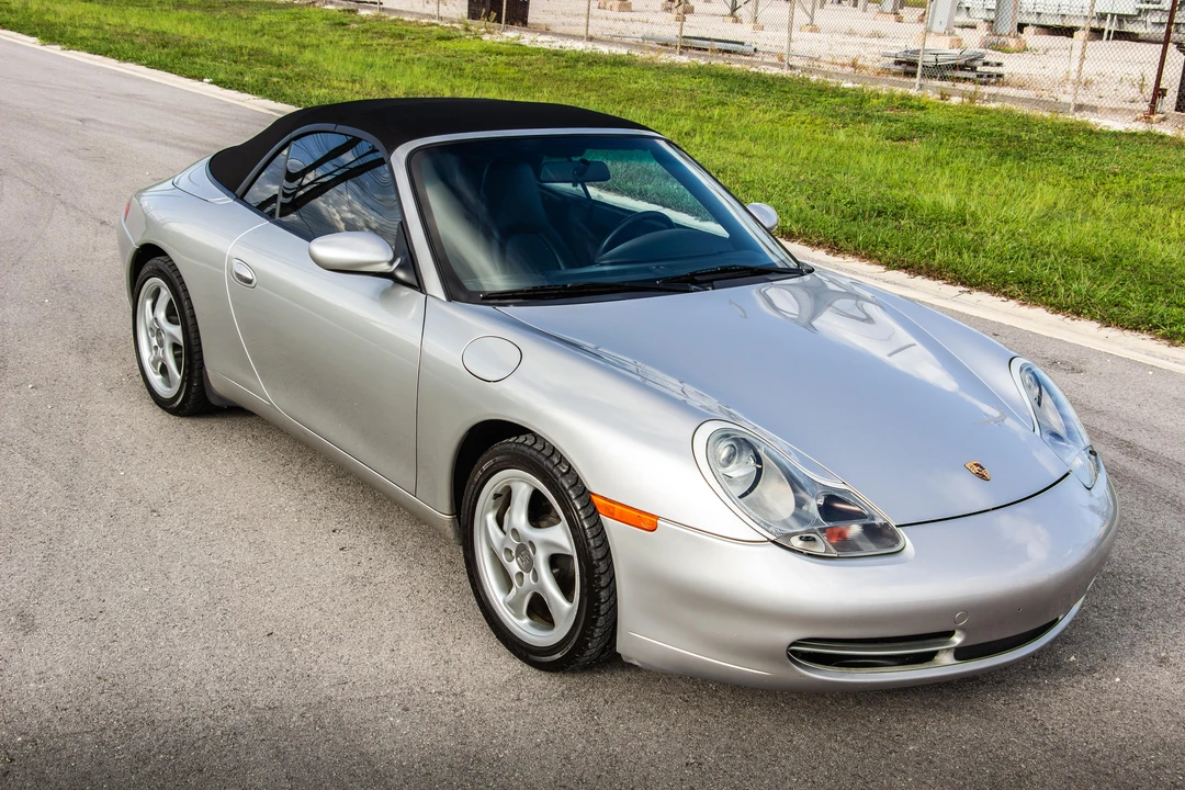 2001 Porsche 996 Carrera 4 - Image 31 of 31