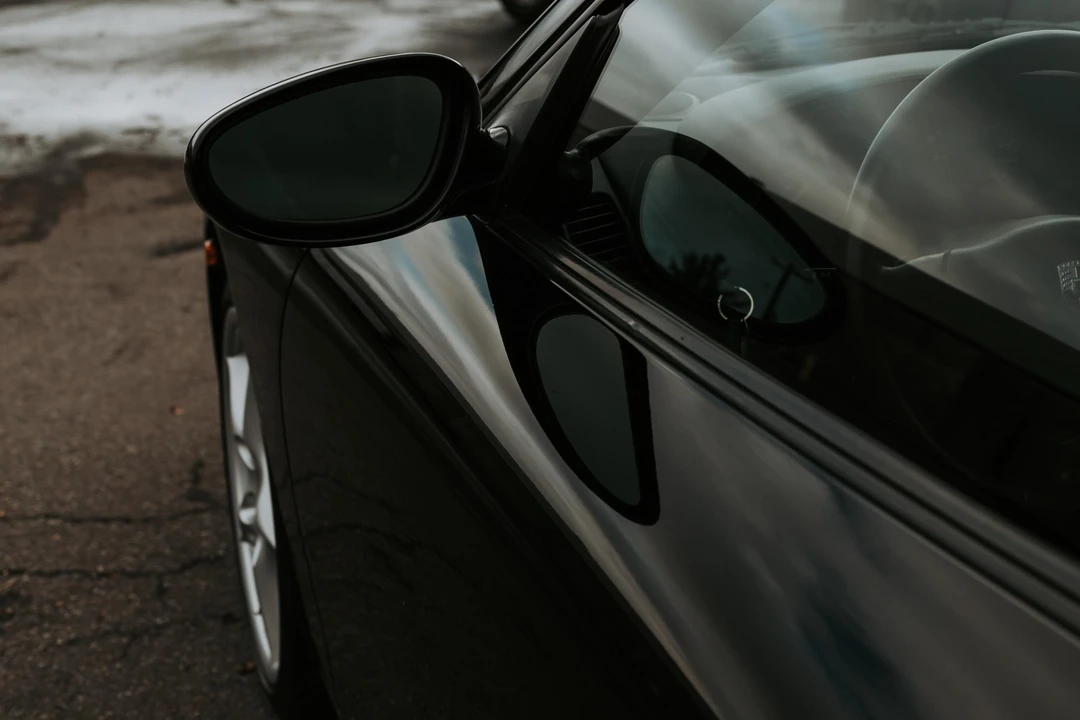 2001 Porsche 996 Carrera - Image 22 of 27