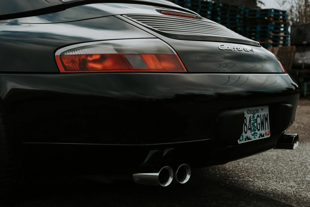 2001 Porsche 996 Carrera - Image 27 of 27