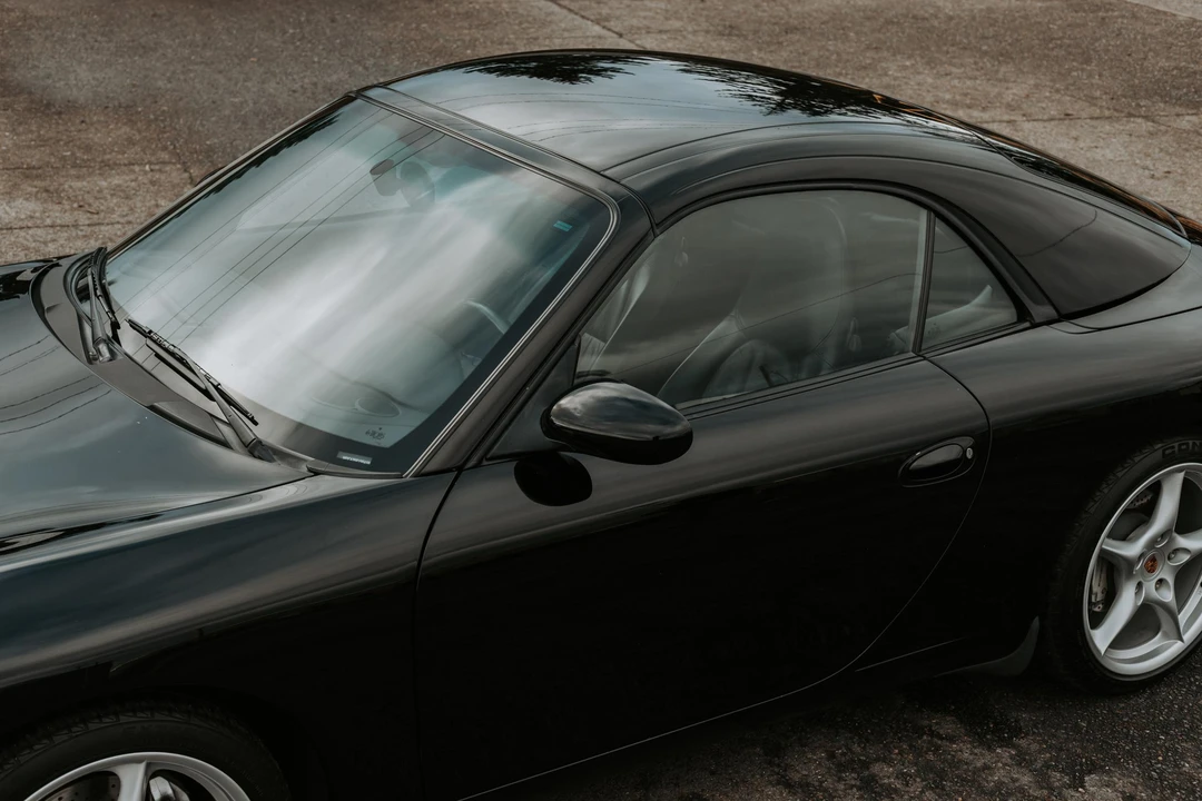 2001 Porsche 996 Carrera - Image 21 of 27