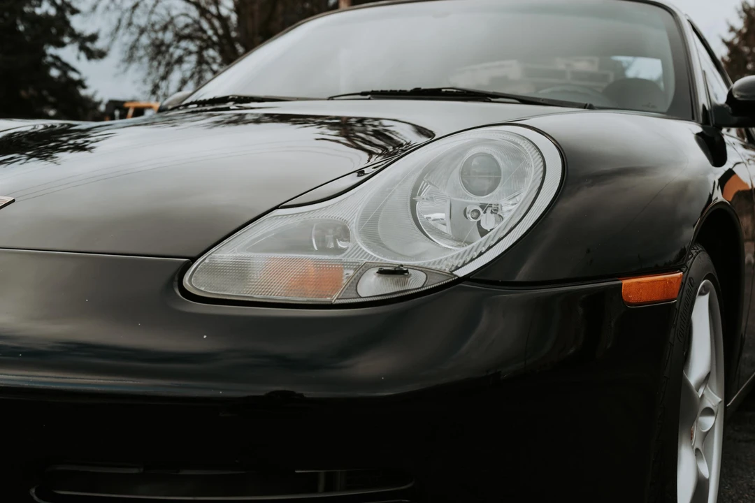 2001 Porsche 996 Carrera - Image 19 of 27