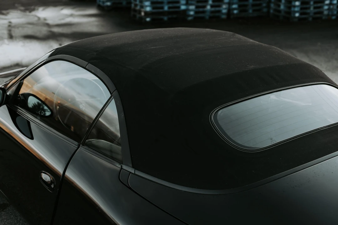 2001 Porsche 996 Carrera - Image 24 of 27