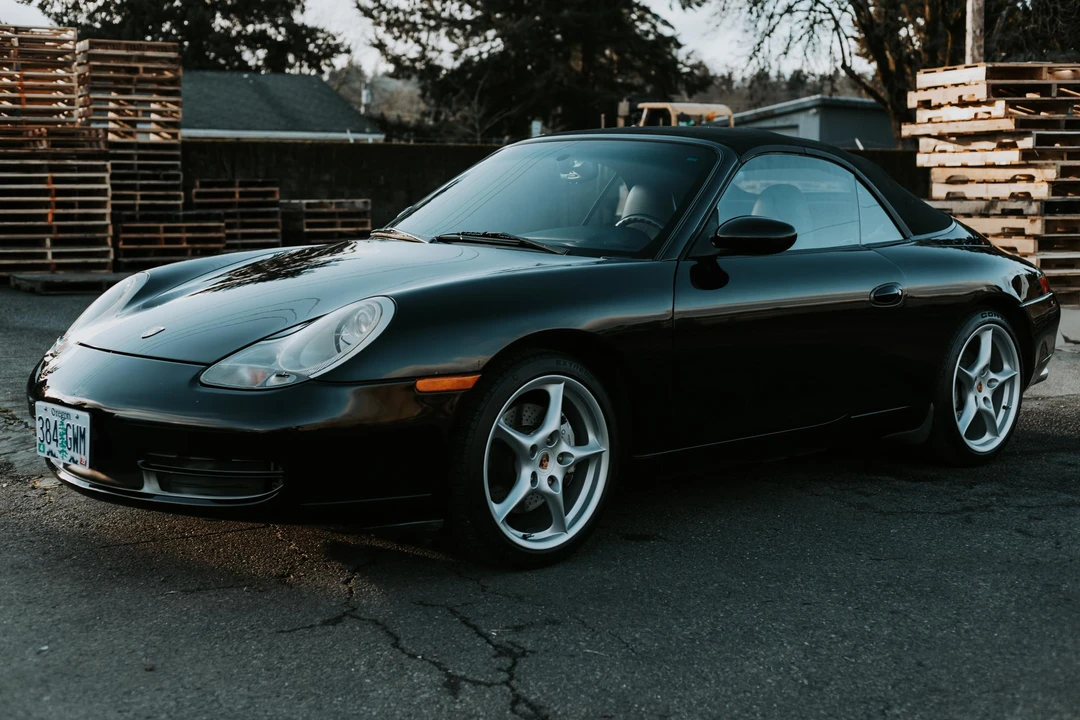 2001 Porsche 996 Carrera - Image 7 of 27