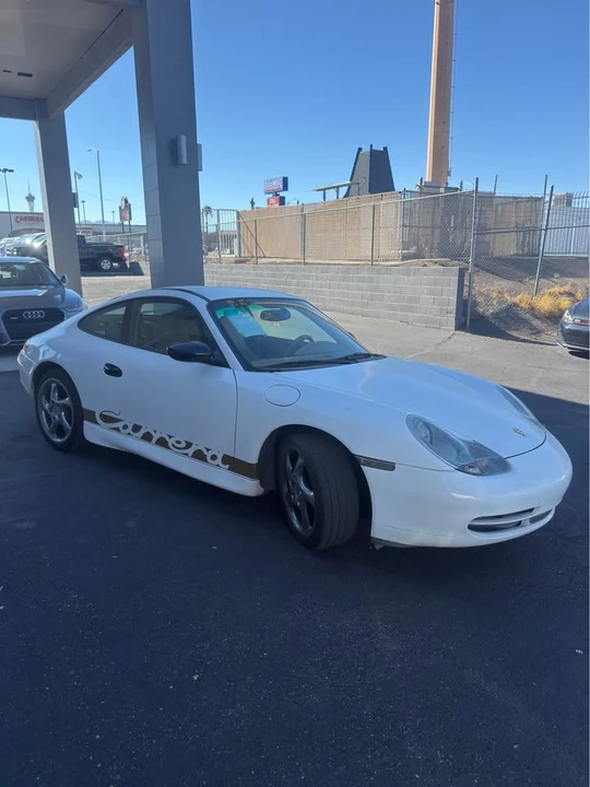 2001 Porsche 996 Carrera 4 - Image 2 of 5