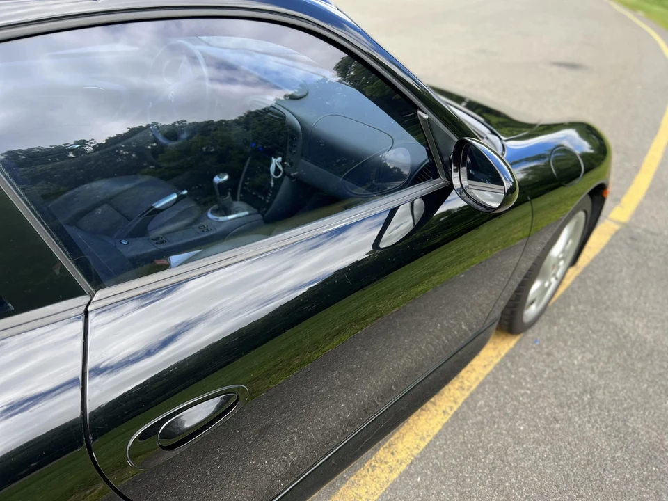 2001 Porsche 996 Carrera - Image 26 of 31