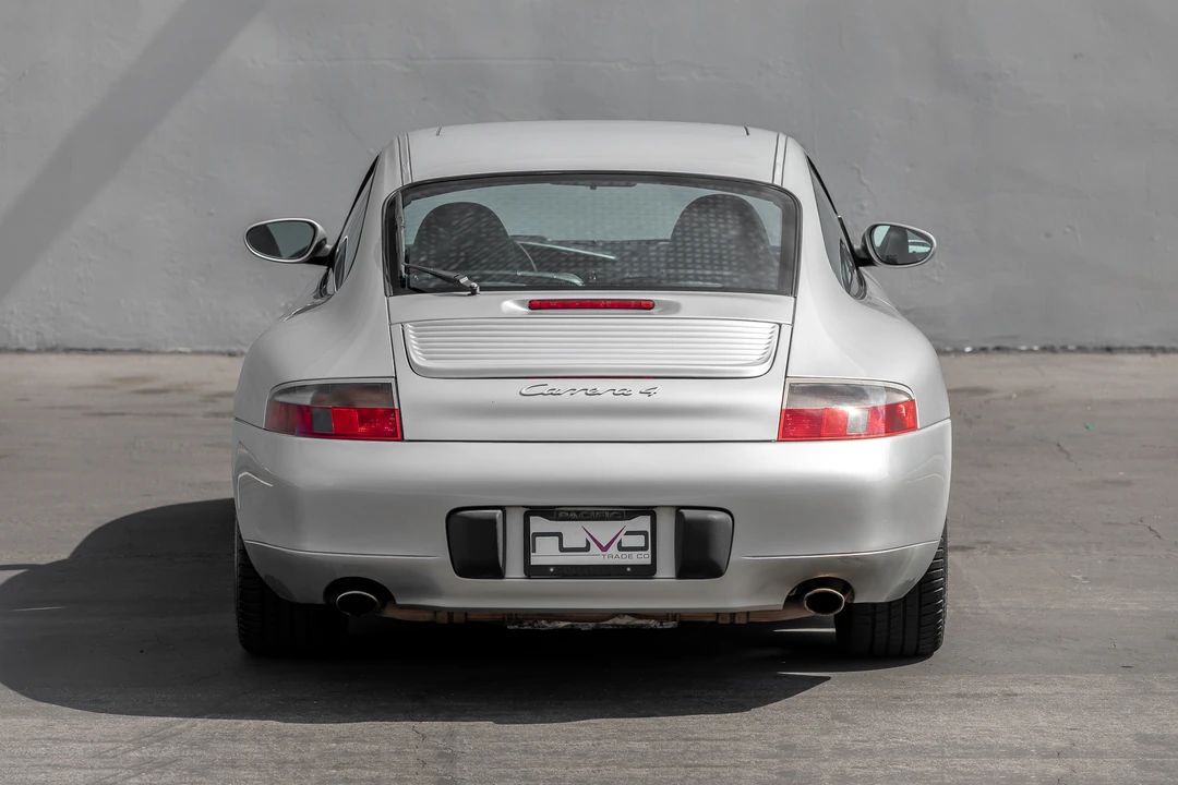 2001 Porsche 996 Carrera - Image 11 of 31