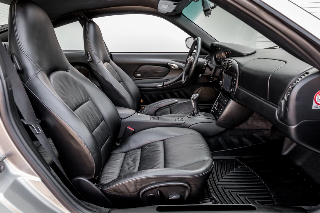 2001 Porsche 996 Carrera - Image 31 of 31