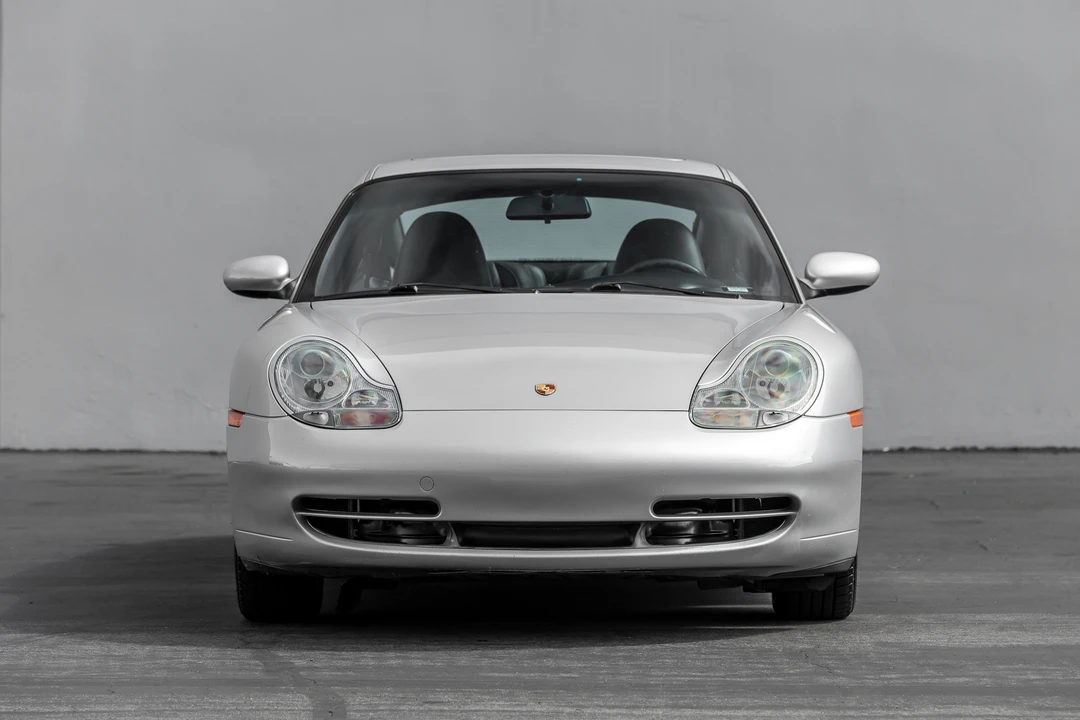 2001 Porsche 996 Carrera - Image 22 of 31