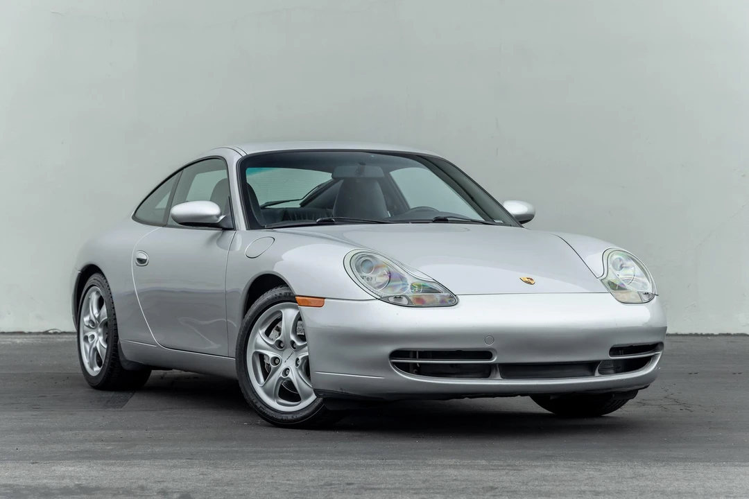 2001 Porsche 996 Carrera - Image 5 of 31
