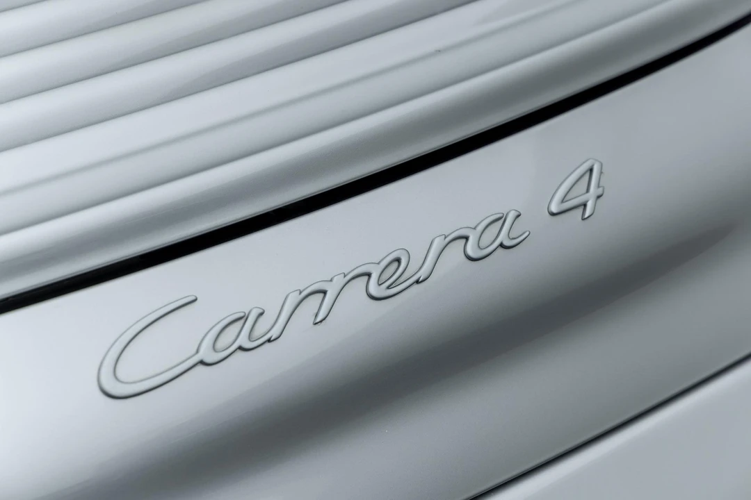 2001 Porsche 996 Carrera - Image 27 of 31