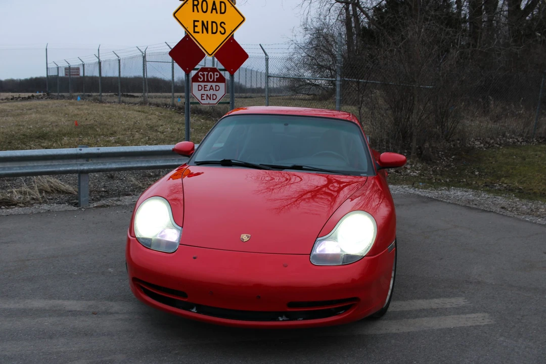 2001 Porsche 996 Carrera 4 - Image 18 of 31