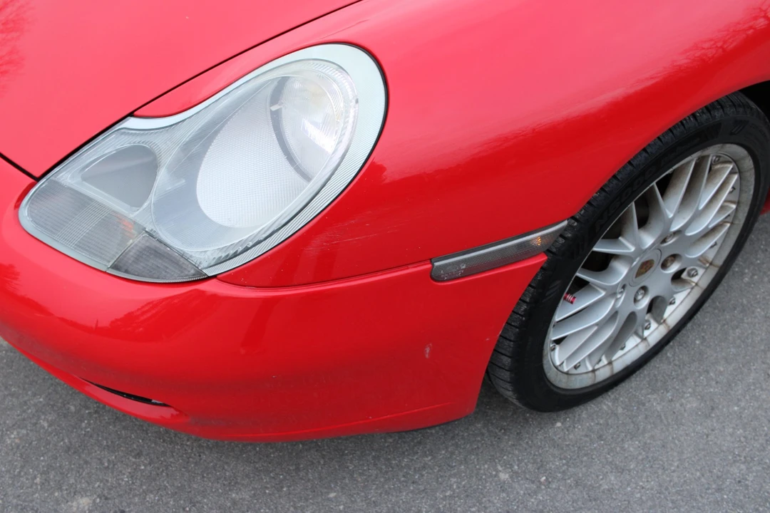 2001 Porsche 996 Carrera 4 - Image 20 of 31