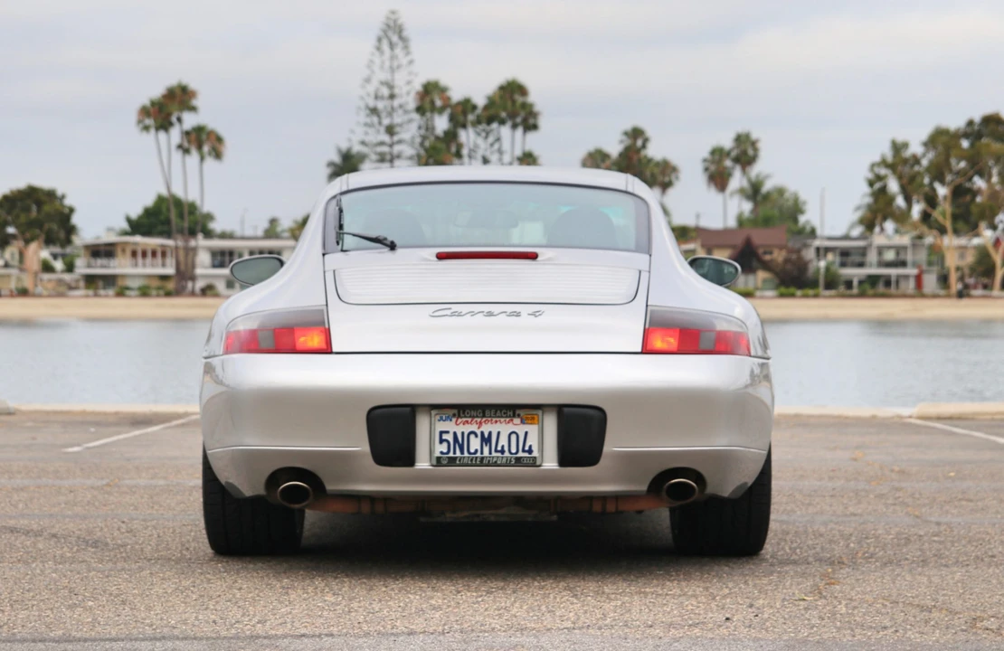 2001 Porsche 996 Carrera - Image 25 of 31