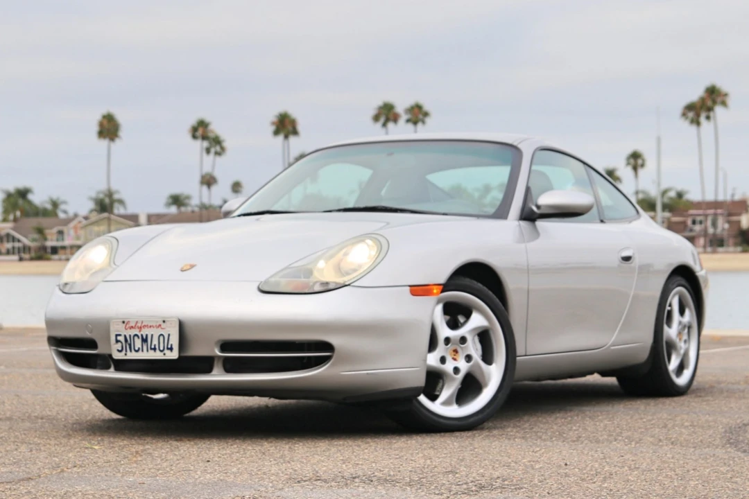 2001 Porsche 996 Carrera - Image 1 of 31