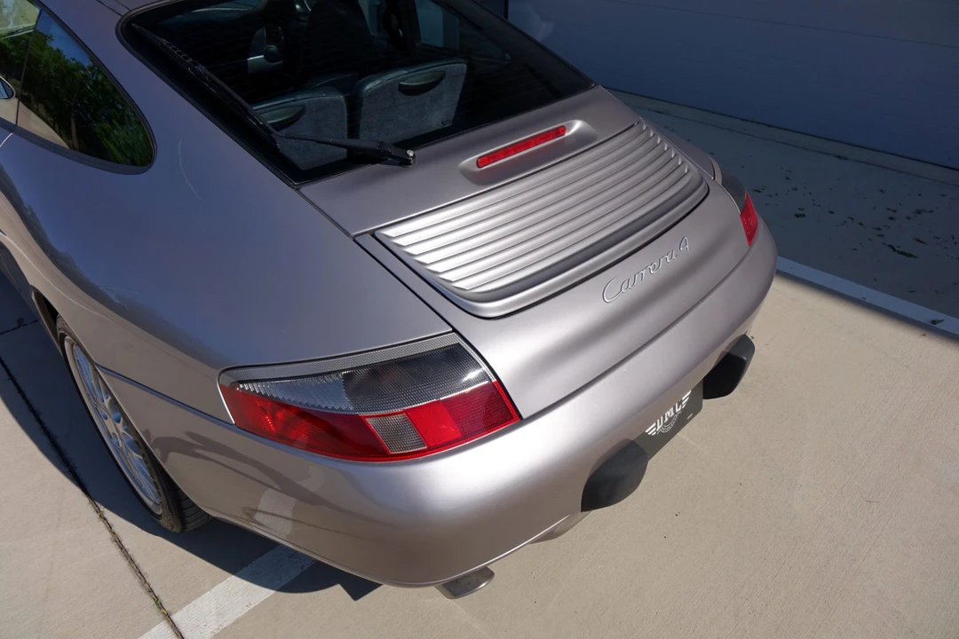 2001 Porsche 996 Carrera - Image 24 of 31