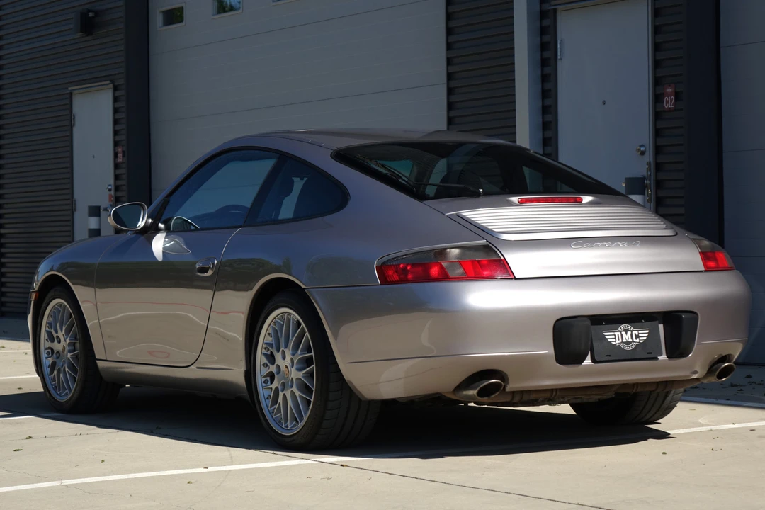 2001 Porsche 996 Carrera - Image 15 of 31