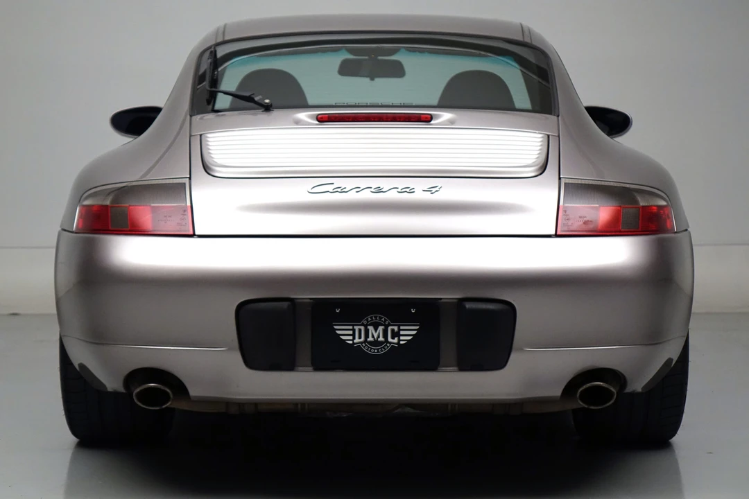 2001 Porsche 996 Carrera - Image 12 of 31