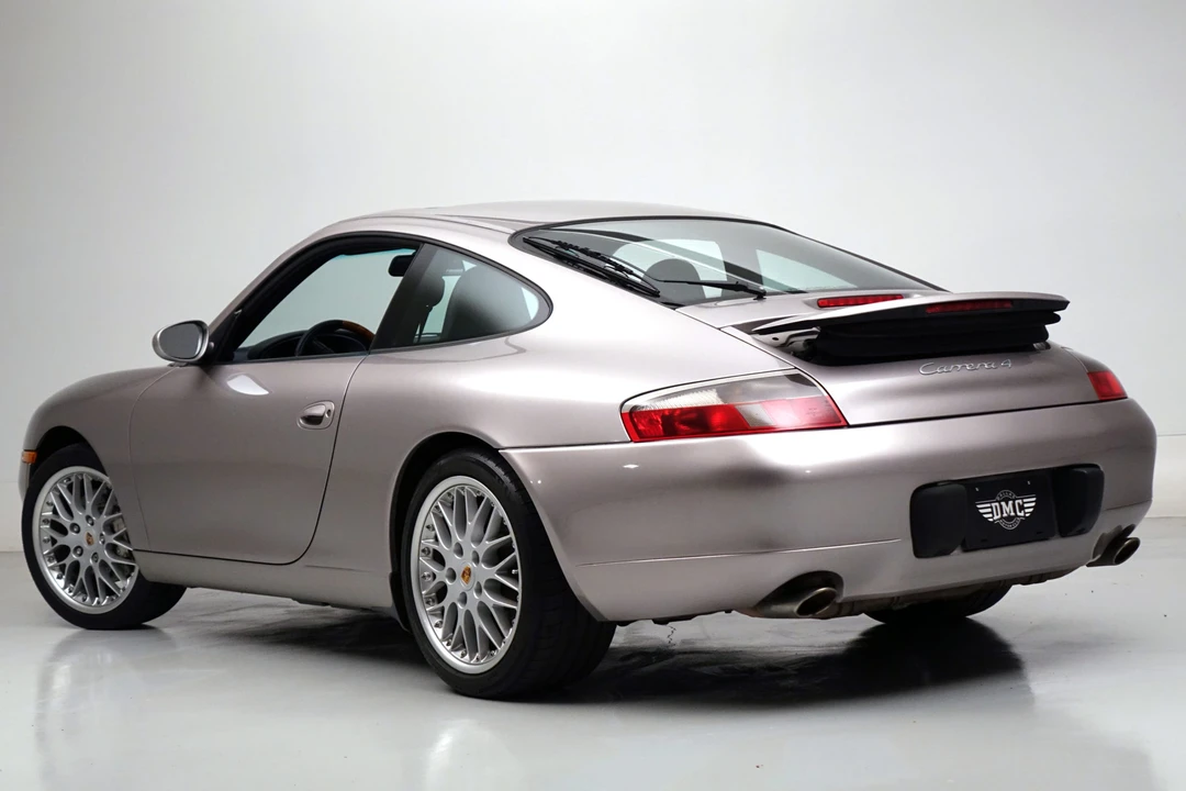 2001 Porsche 996 Carrera - Image 14 of 31