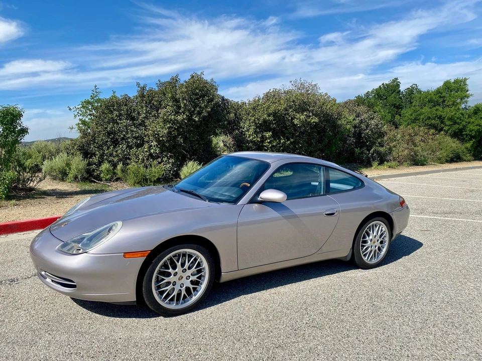 2001 Porsche 996 Carrera - Image 5 of 31
