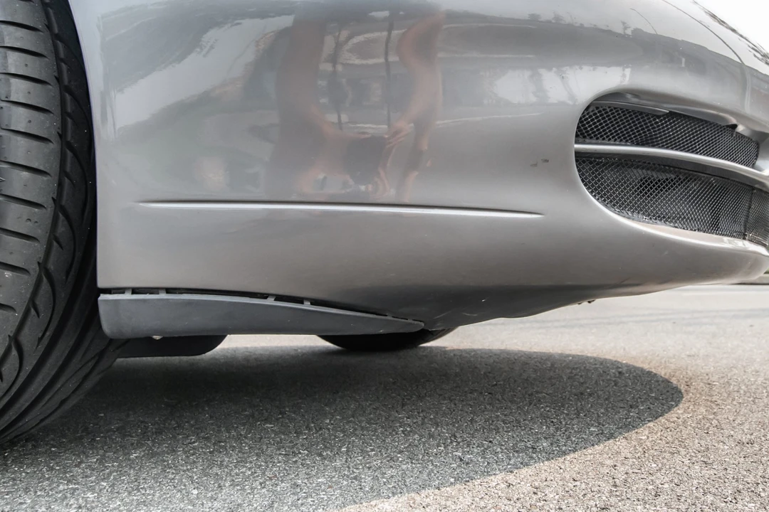 2001 Porsche 996 Carrera - Image 10 of 31