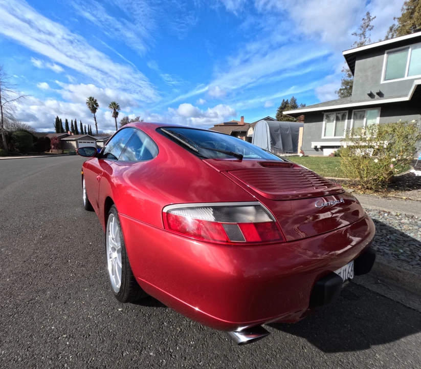 2001 Porsche 996 Carrera - Image 28 of 31