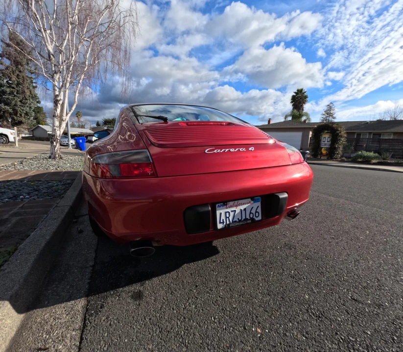 2001 Porsche 996 Carrera - Image 26 of 31