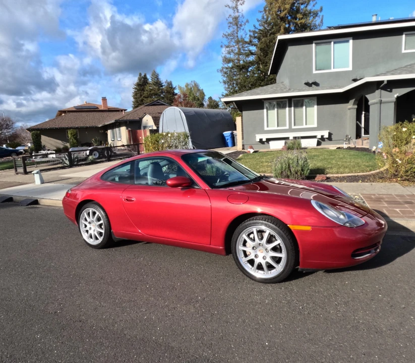 2001 Porsche 996 Carrera - Image 16 of 31
