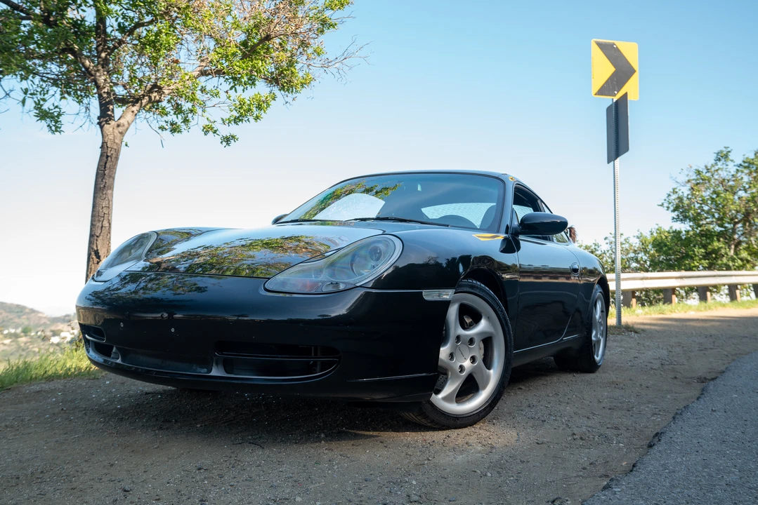 2001 Porsche 996 Carrera - Image 4 of 31