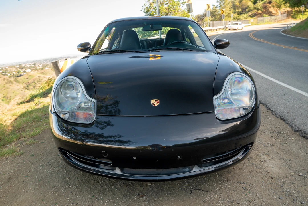 2001 Porsche 996 Carrera - Image 12 of 31
