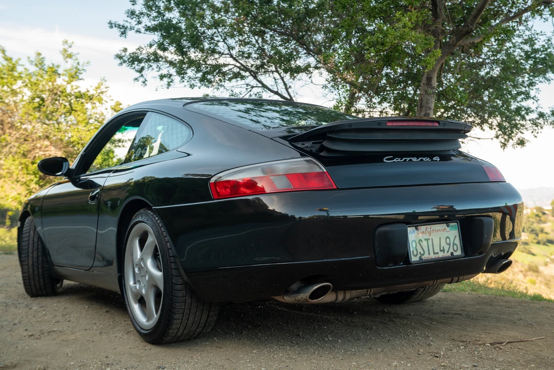 2001 Porsche 996 Carrera - Image 31 of 31