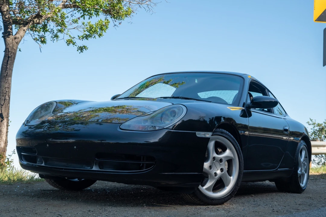 2001 Porsche 996 Carrera - Image 9 of 31
