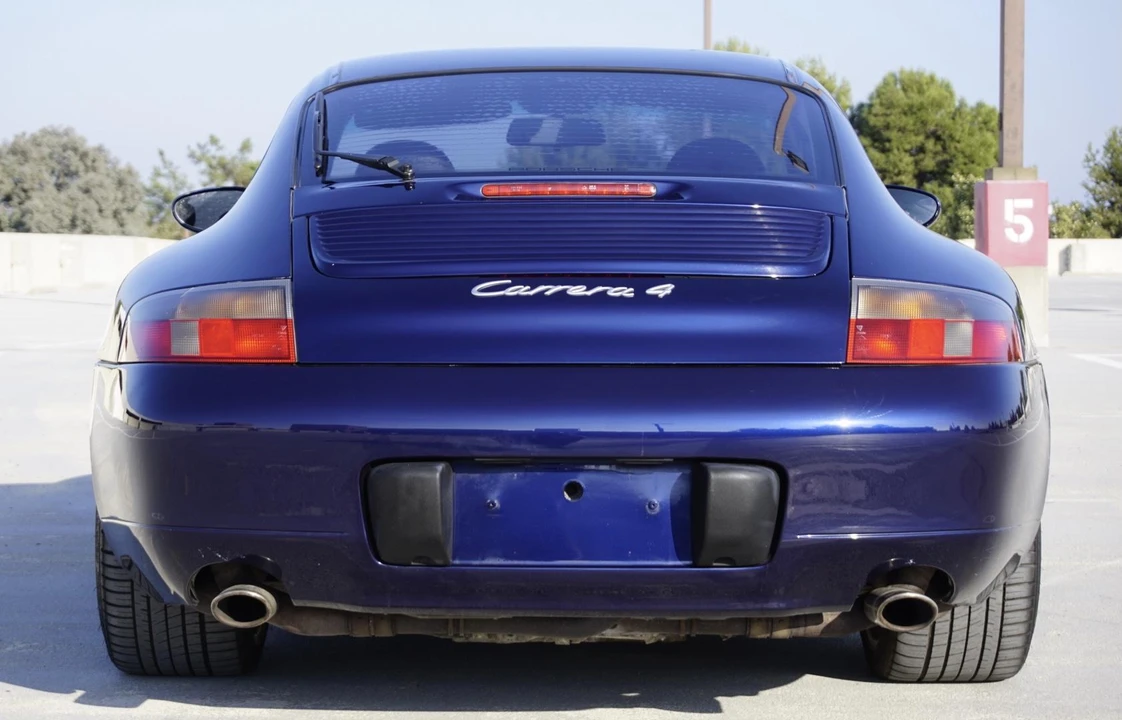 2001 Porsche 996 Carrera - Image 16 of 31