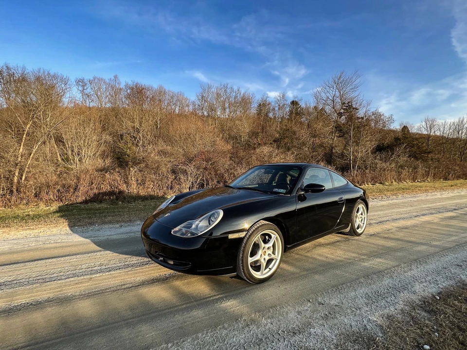 2001 Porsche 996 Carrera - Image 4 of 31