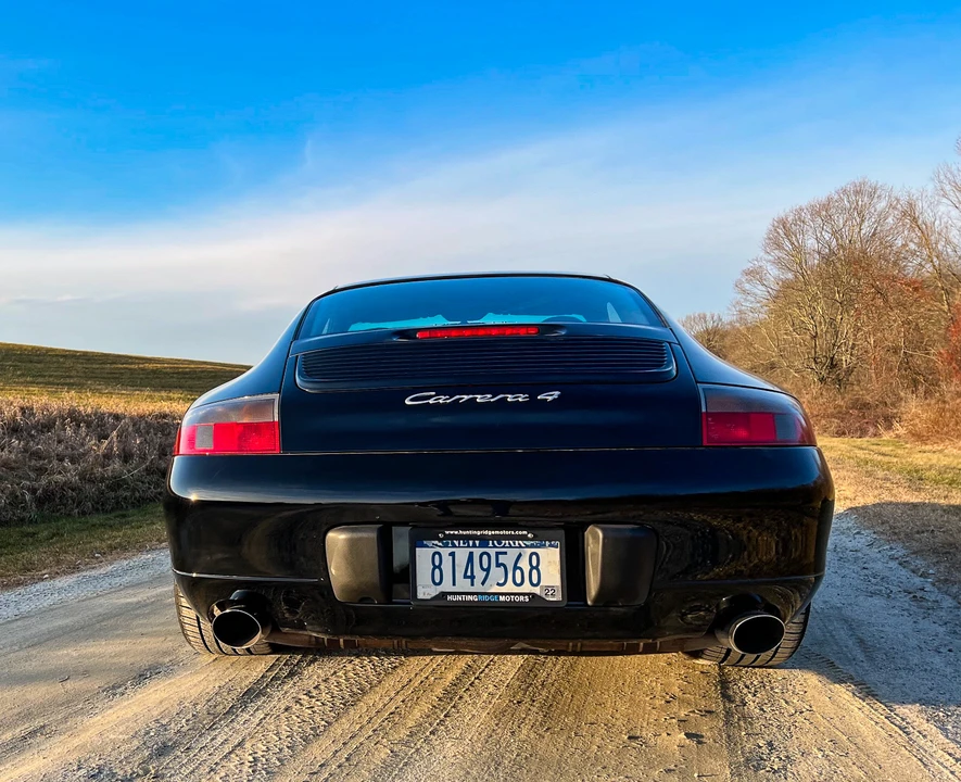 2001 Porsche 996 Carrera - Image 18 of 31