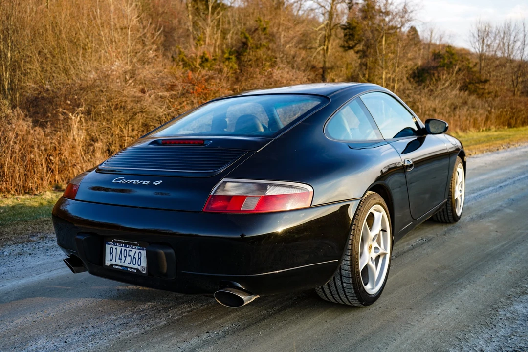 2001 Porsche 996 Carrera - Image 22 of 31