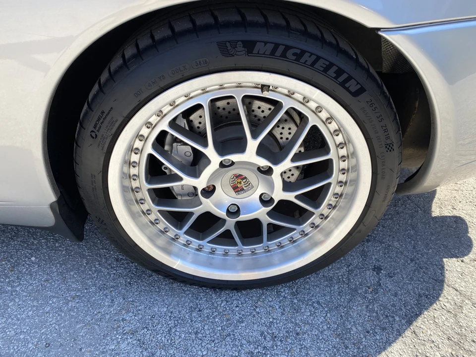 2001 Porsche 996 Carrera - Image 29 of 31
