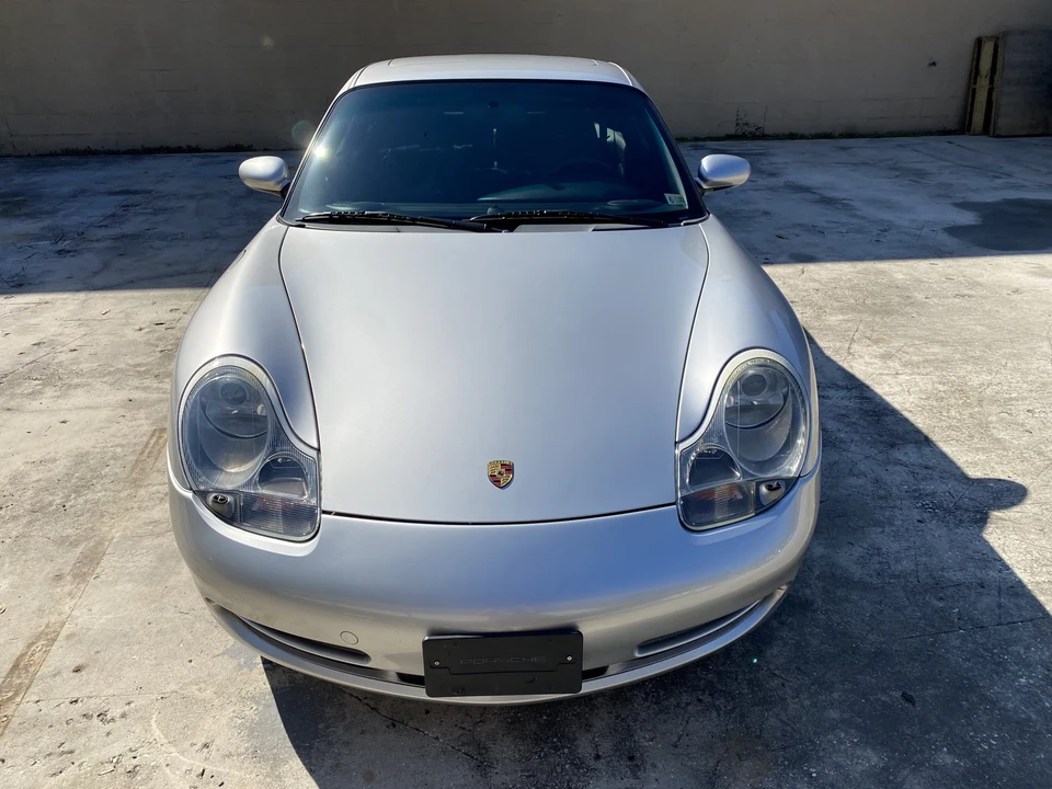 2001 Porsche 996 Carrera - Image 13 of 31