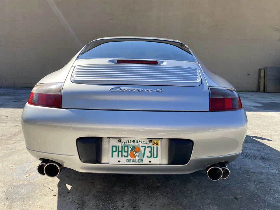 2001 Porsche 996 Carrera - Image 7 of 31
