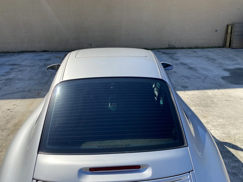 2001 Porsche 996 Carrera - Image 25 of 31