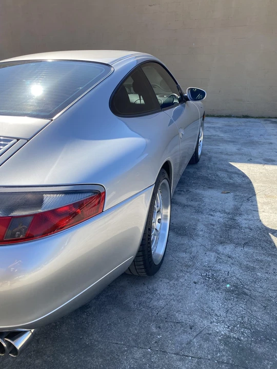 2001 Porsche 996 Carrera - Image 15 of 31