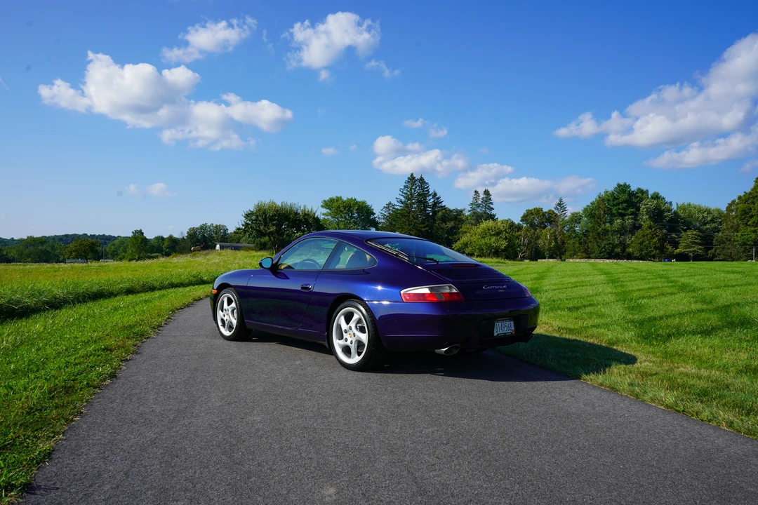 2001 Porsche 996 Carrera - Image 17 of 31