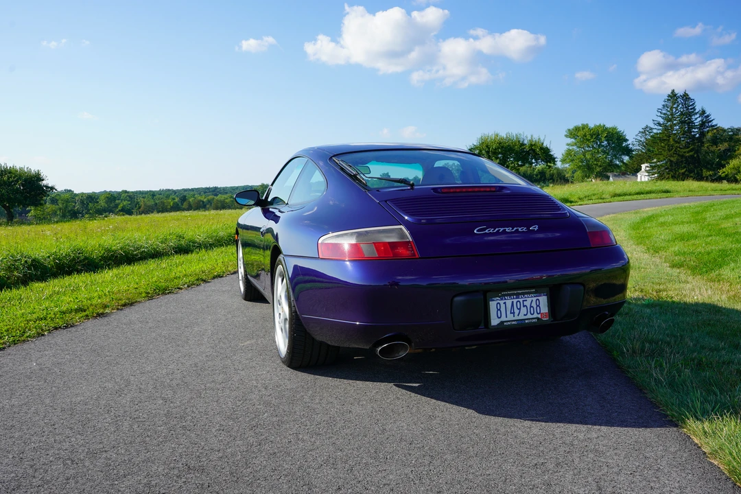 2001 Porsche 996 Carrera - Image 27 of 31
