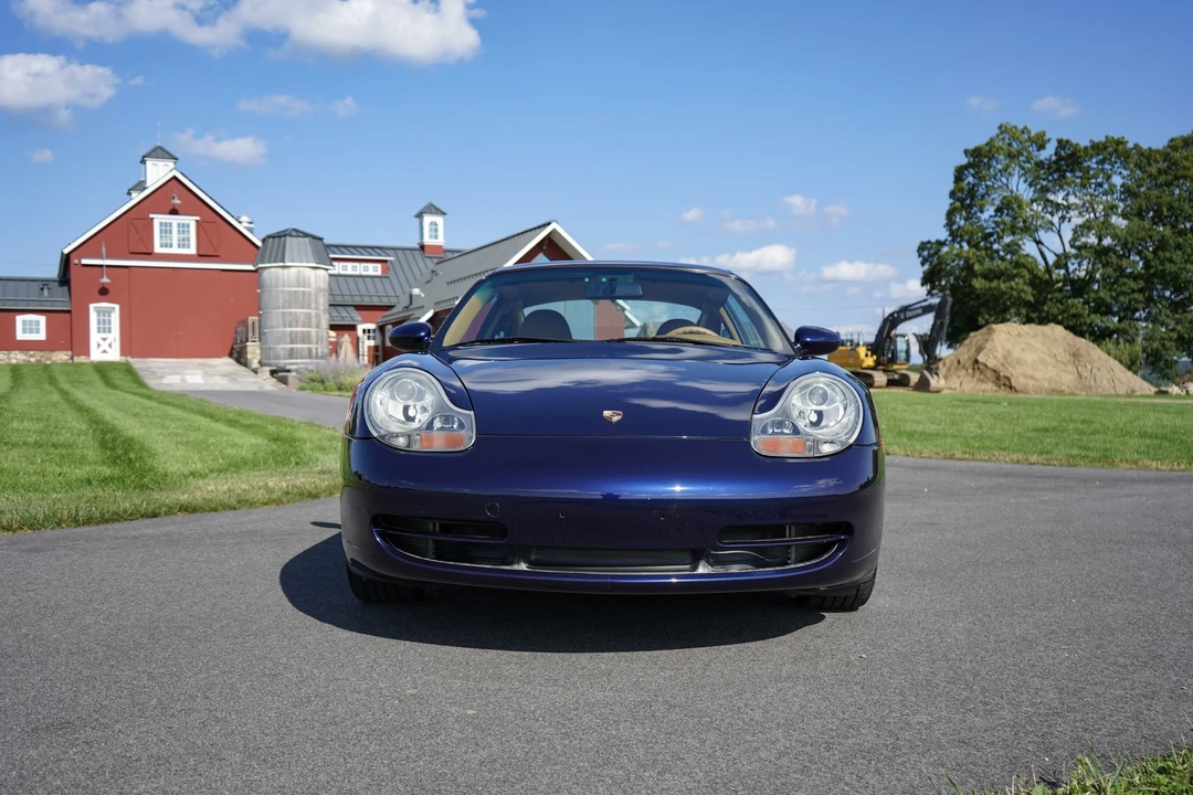 2001 Porsche 996 Carrera - Image 2 of 31