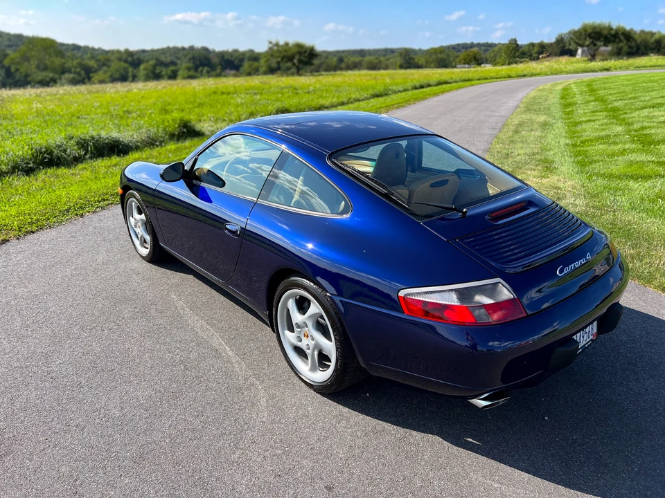 2001 Porsche 996 Carrera - Image 21 of 31