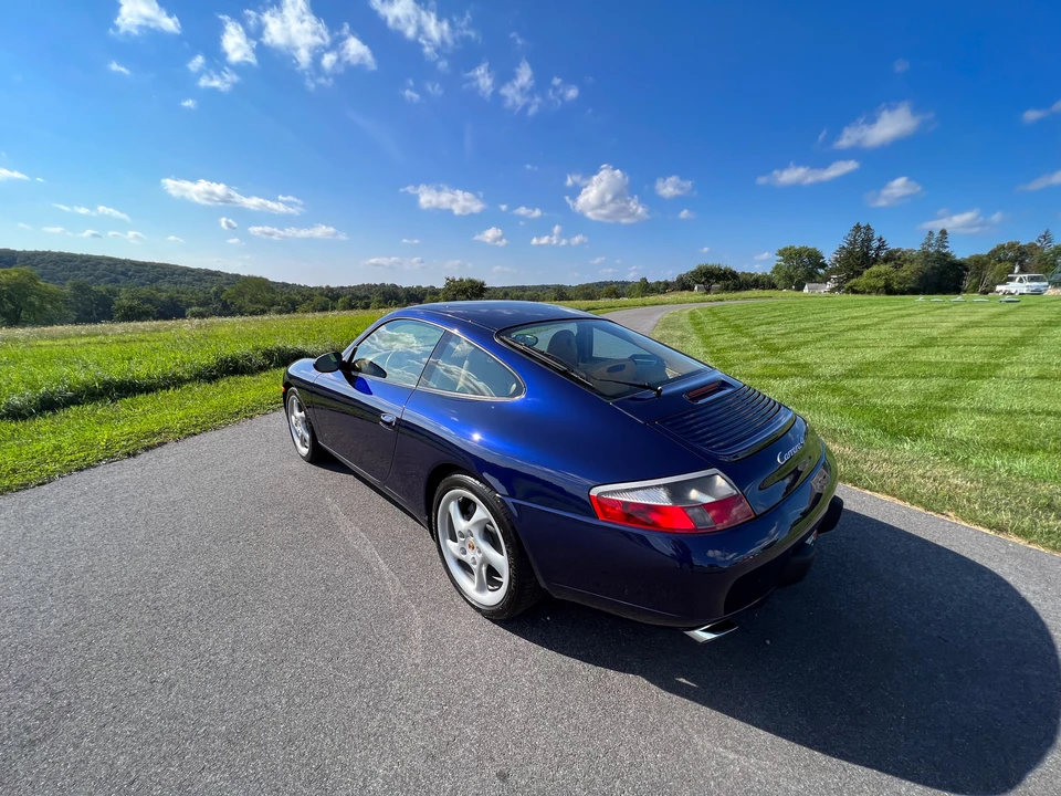 2001 Porsche 996 Carrera - Image 20 of 31