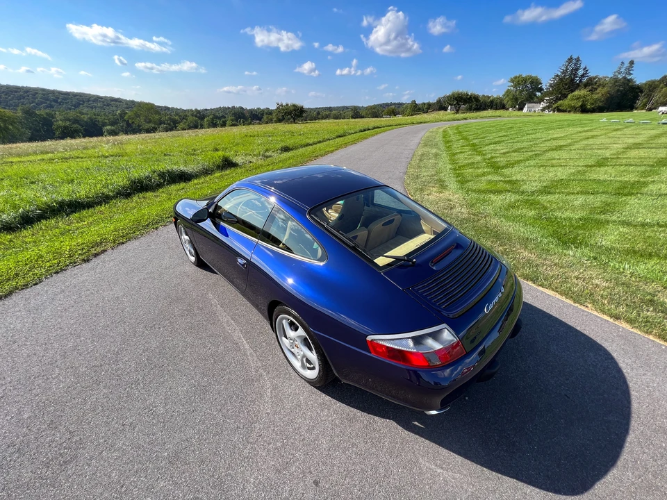 2001 Porsche 996 Carrera - Image 18 of 31